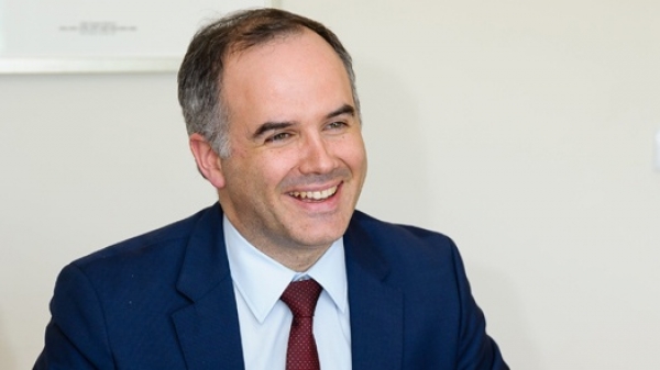 Dr. Alexandre Lourenço